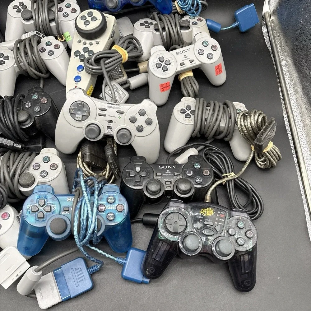 PlayStation 1 & 2 Controller Lot Of 19 Controllers Untested As Is